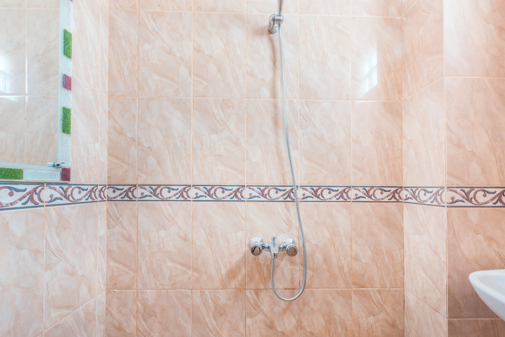 Super OYO 1640 Fallinda Hotel