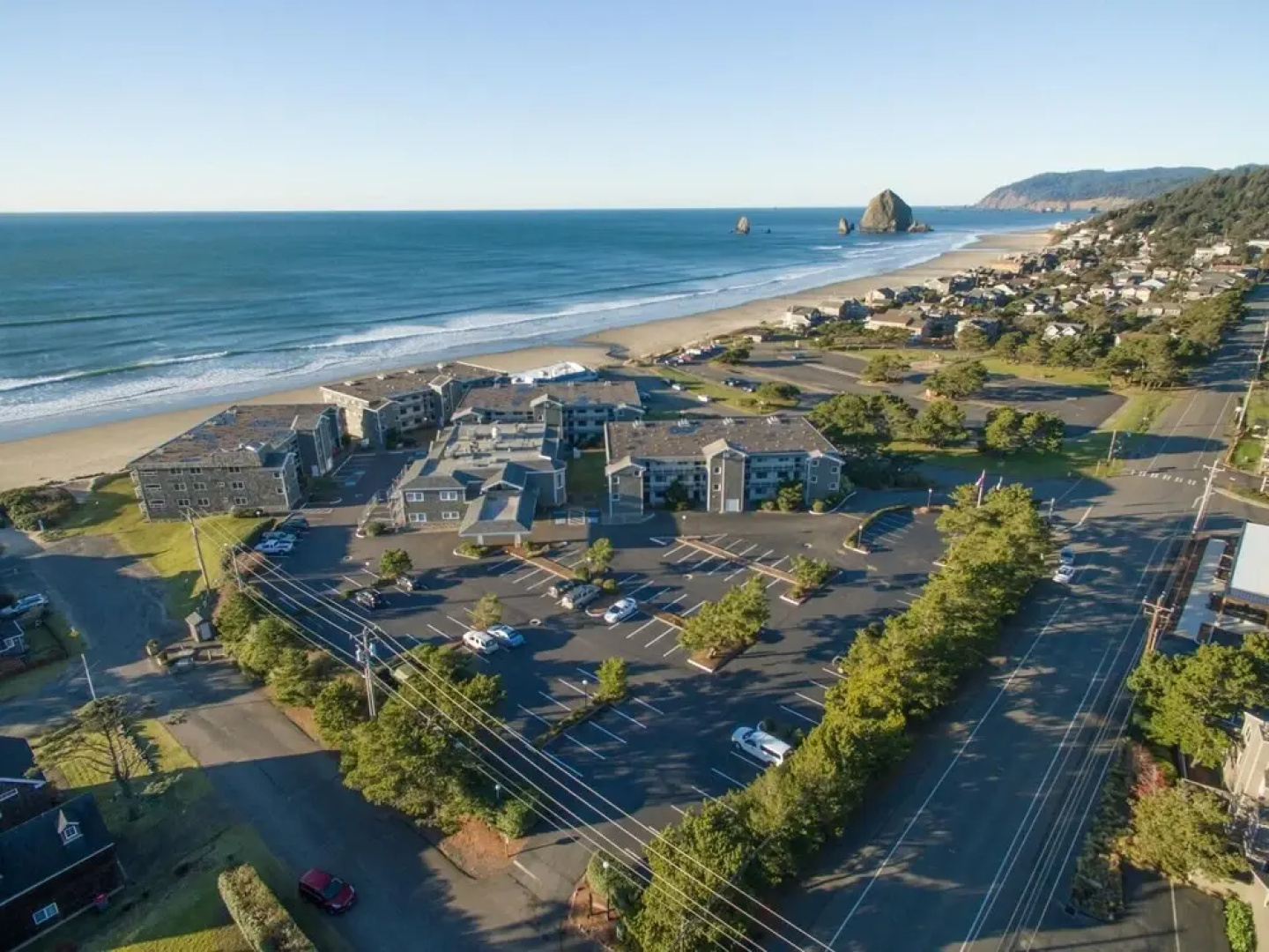 Tolovana Sands 3 Br condo by RedAwning