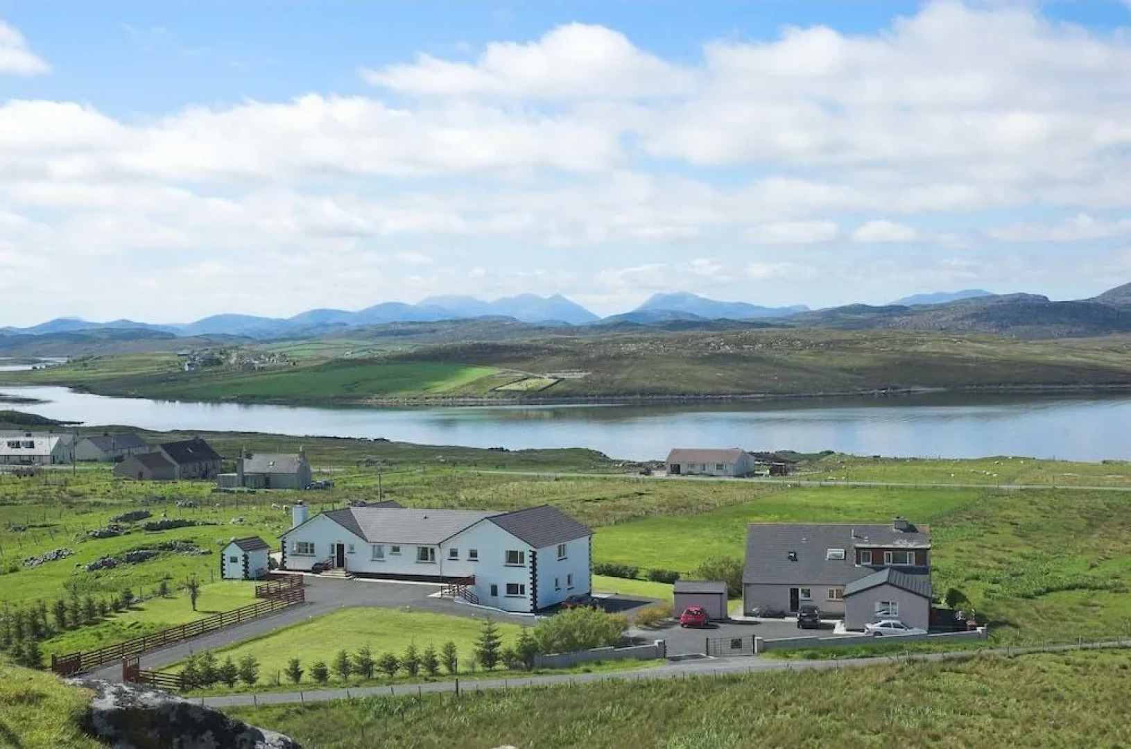 Loch Roag Guest House & Eshcol Guest House