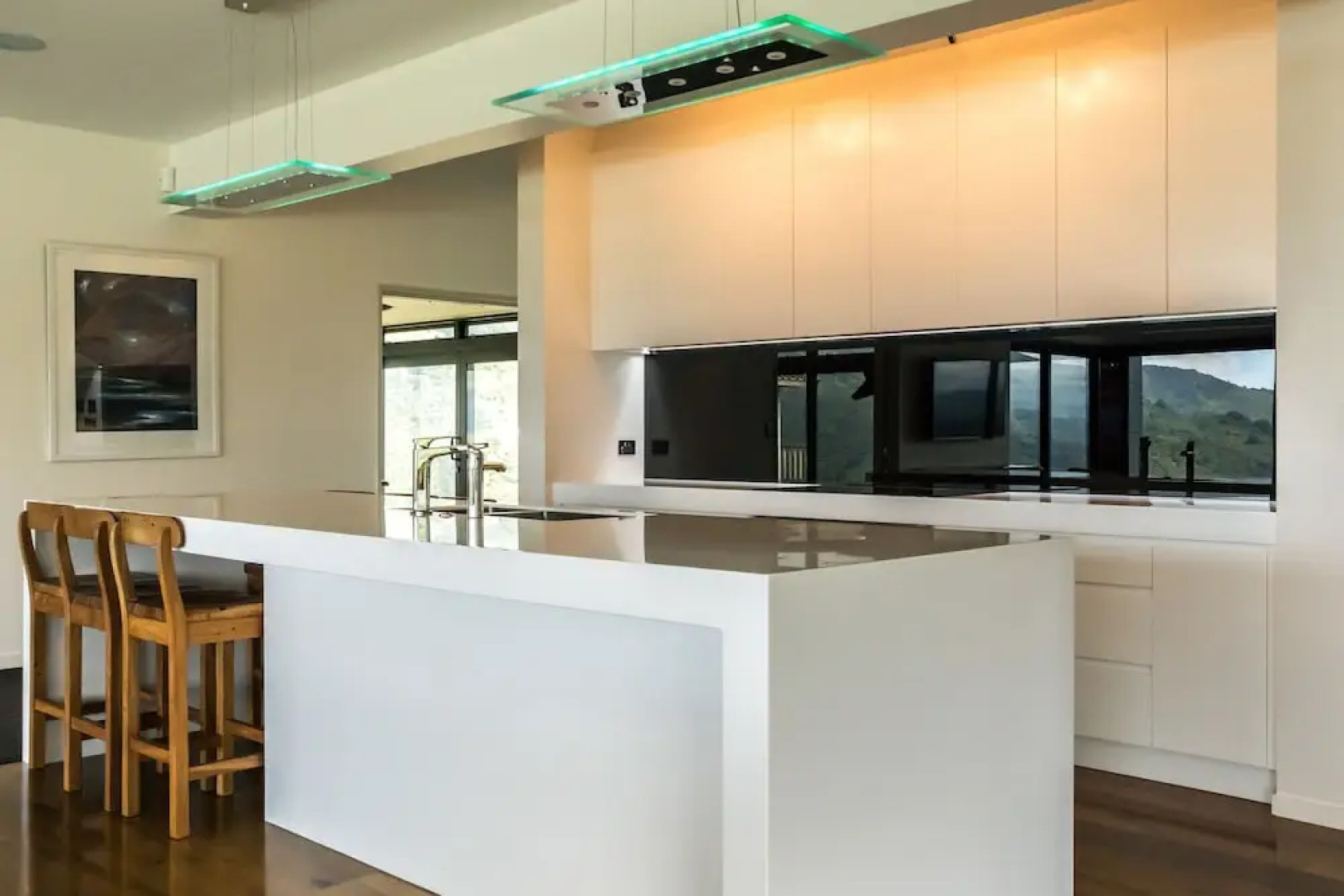 Luxury Villa 5 Bedrooms