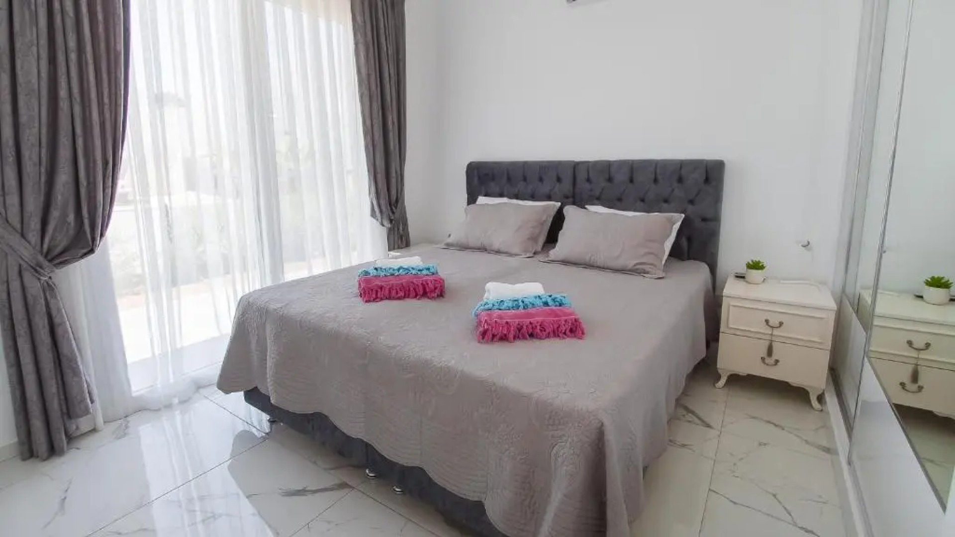 Emerald seaside residence at Four Seasons