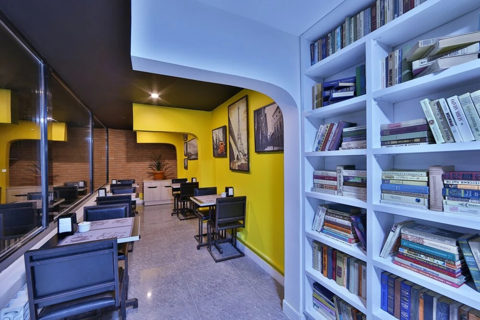 iO Hotel