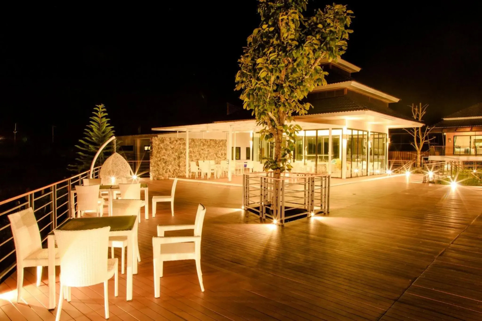 Phuruakeeree Resort (SHA Extra Plus)