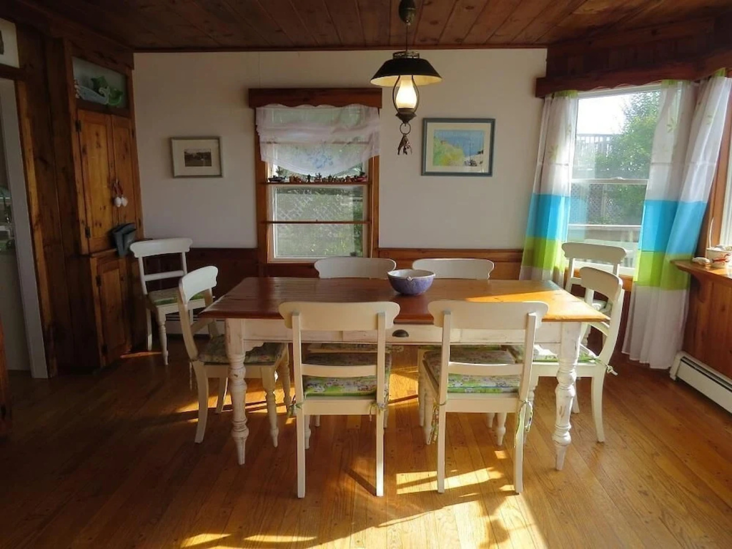 16 Flakeyard Way - Four Bedroom House