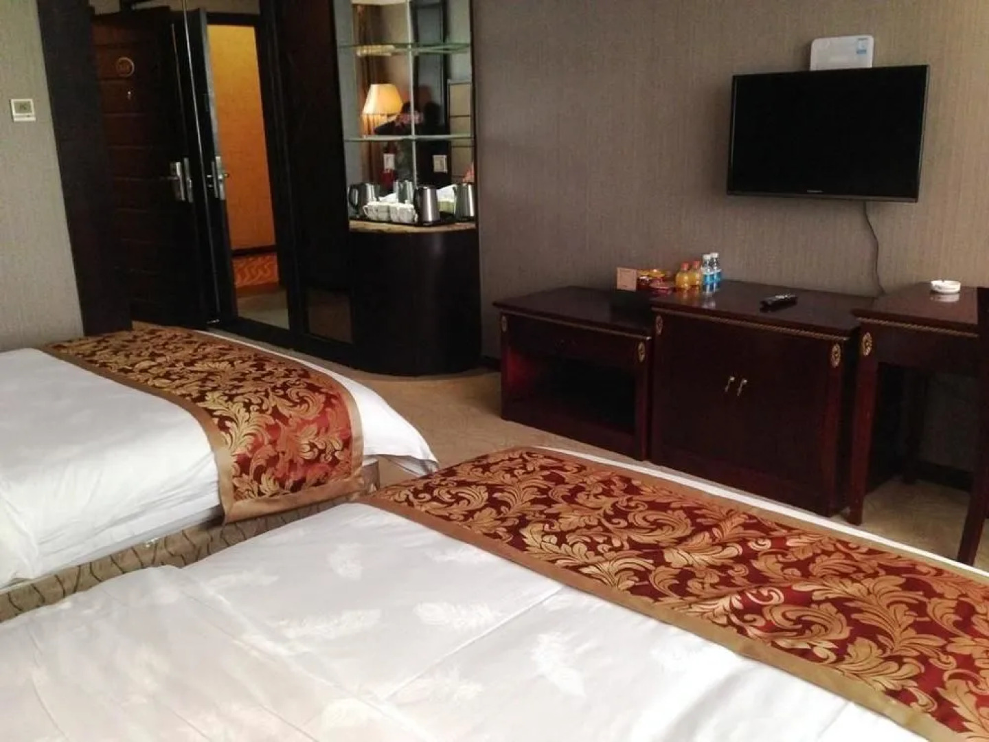 Red Flag Canal Hotel Zhengzhou