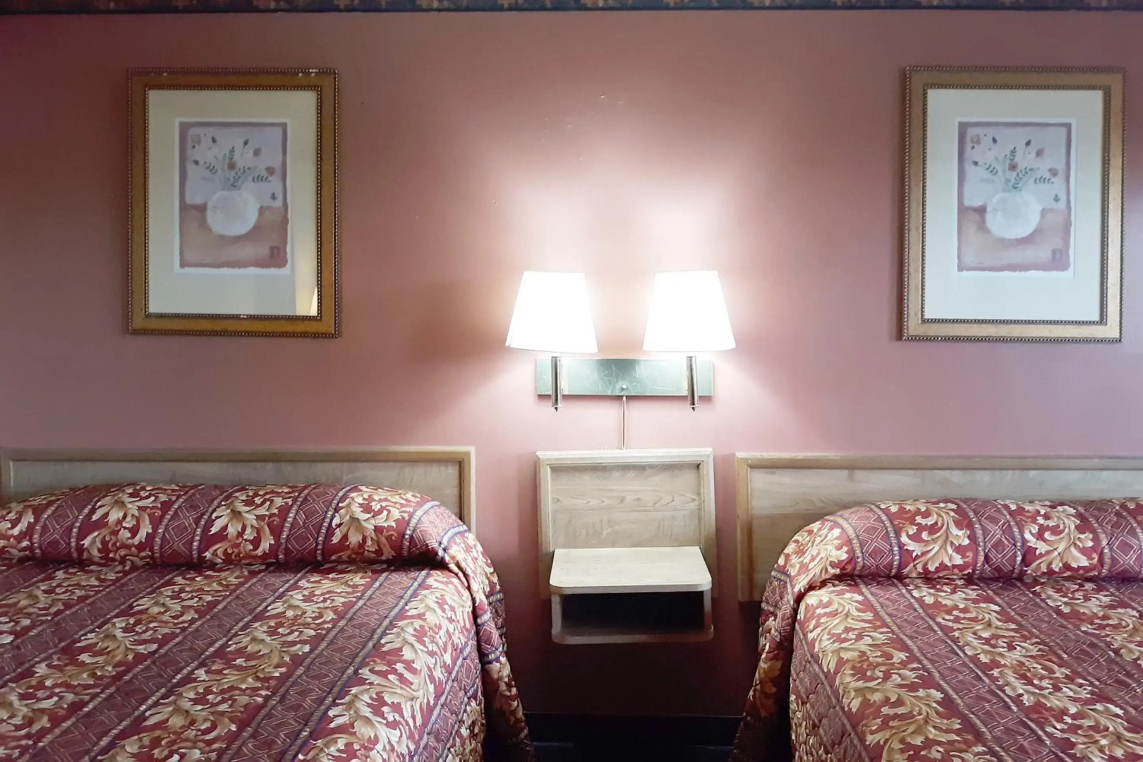 OYO Hotel Kings at Clovis