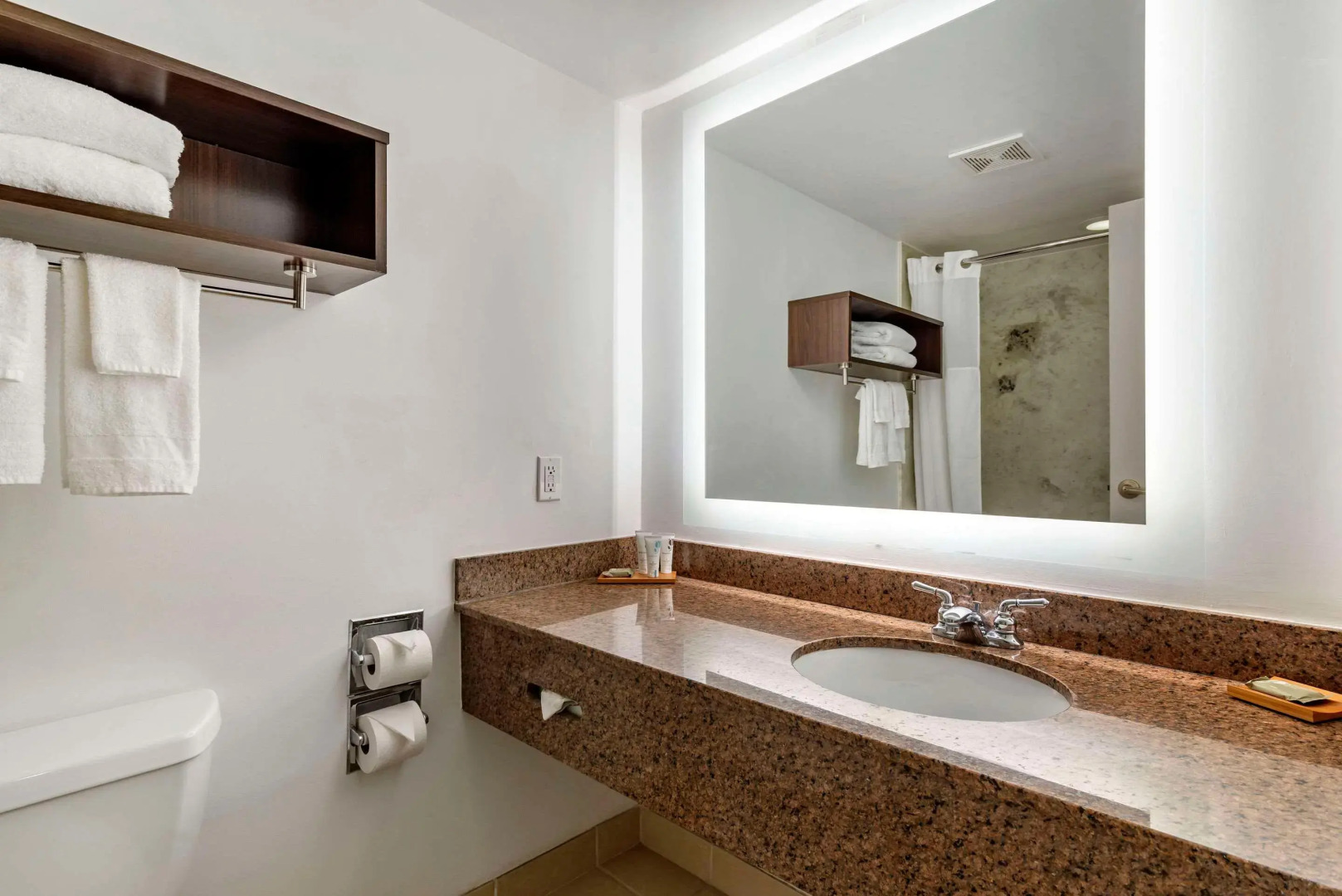 Country Inn & Suites by Radisson, Atlanta Galleria/Ballpark, GA