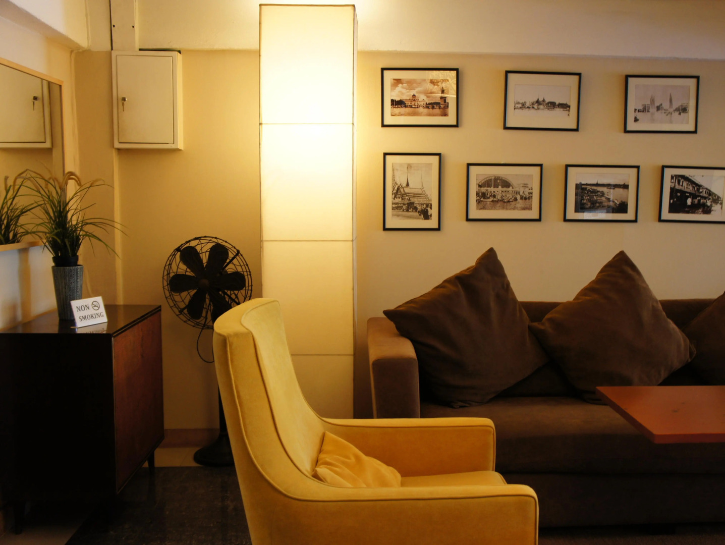 Ratchadamnoen Residence