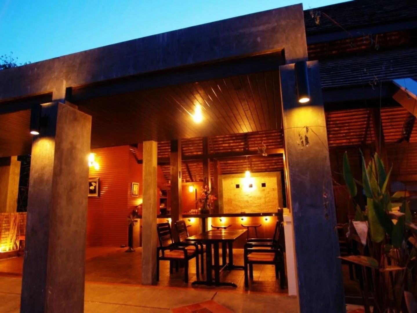 Baan Fadow Family Resort