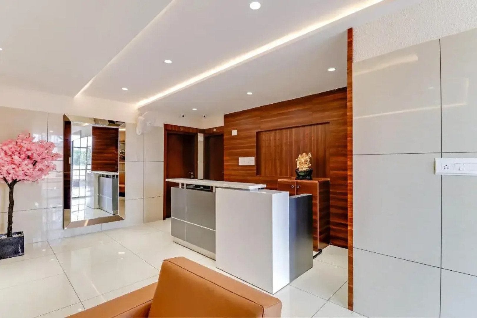 Sri Vinayaka Lodge by OYO Rooms