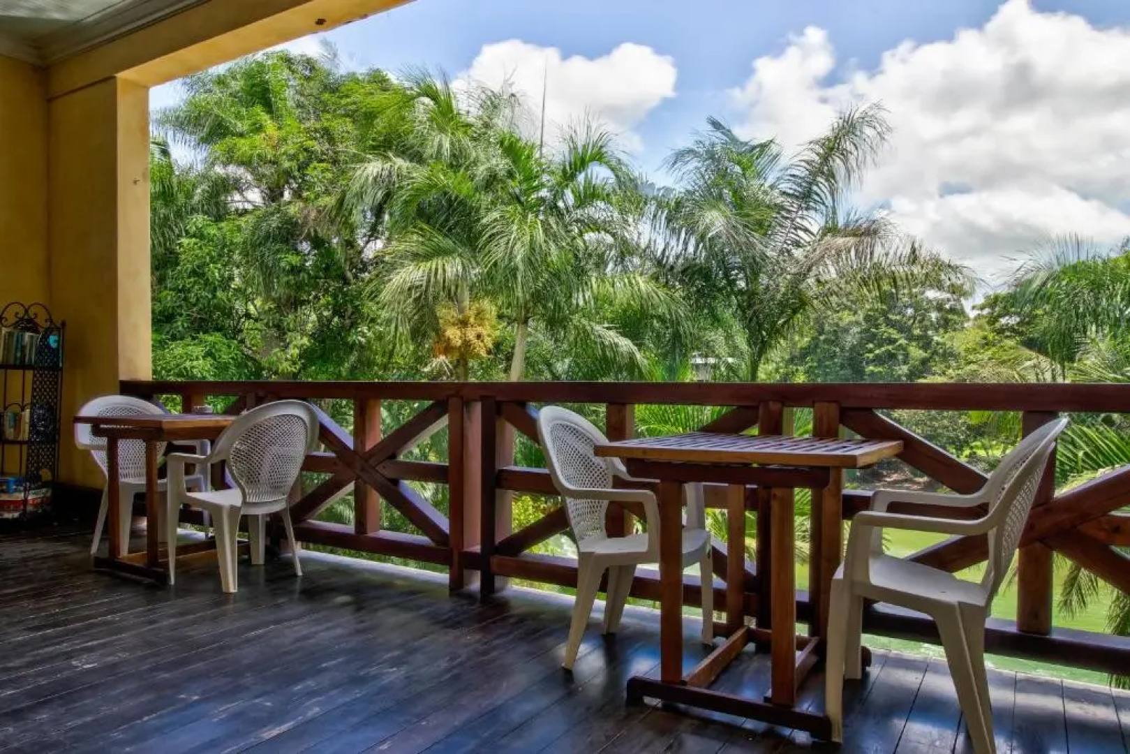 Mahogany Hall Private Retreat