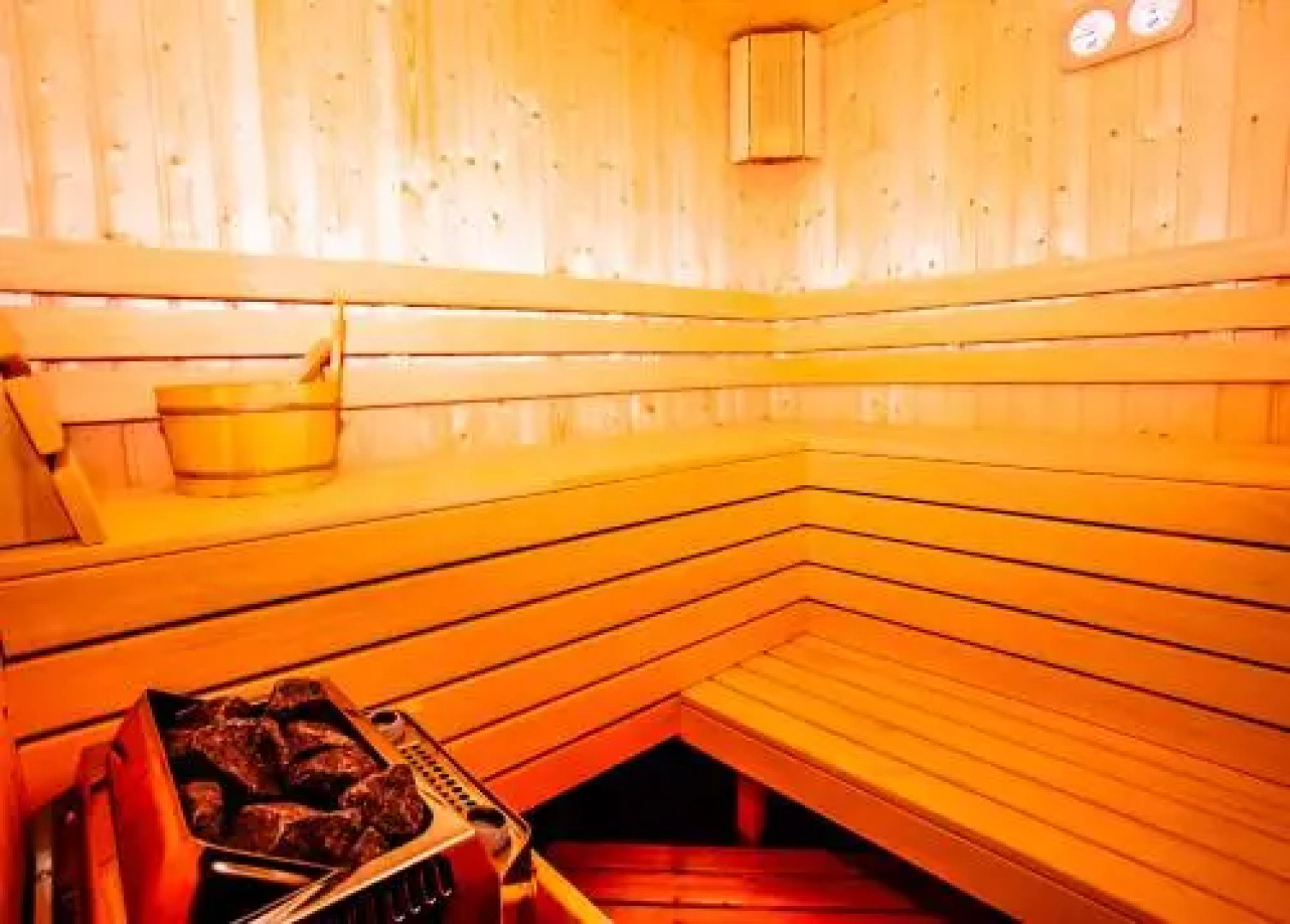 Sharlopova Boutique Guest House - Sauna & Hot Tub