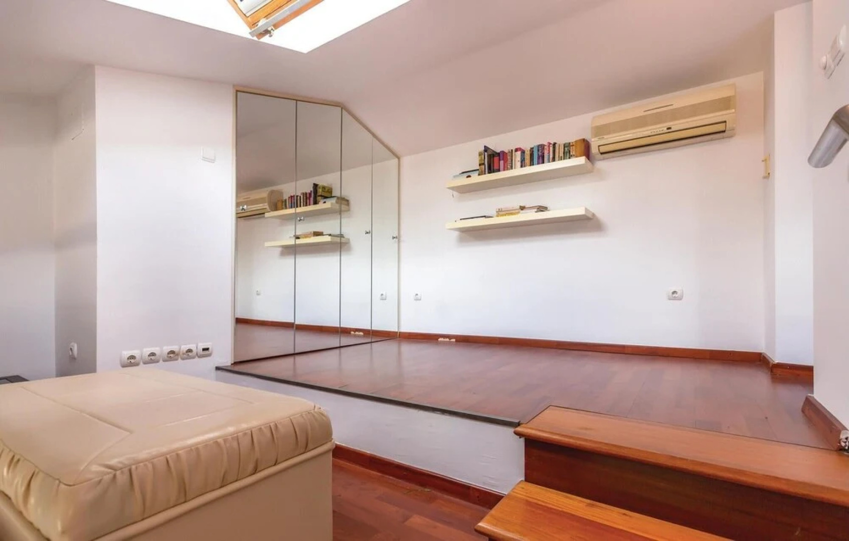 Amazing Apartment in Metkovic With Wifi and 2 Bedrooms