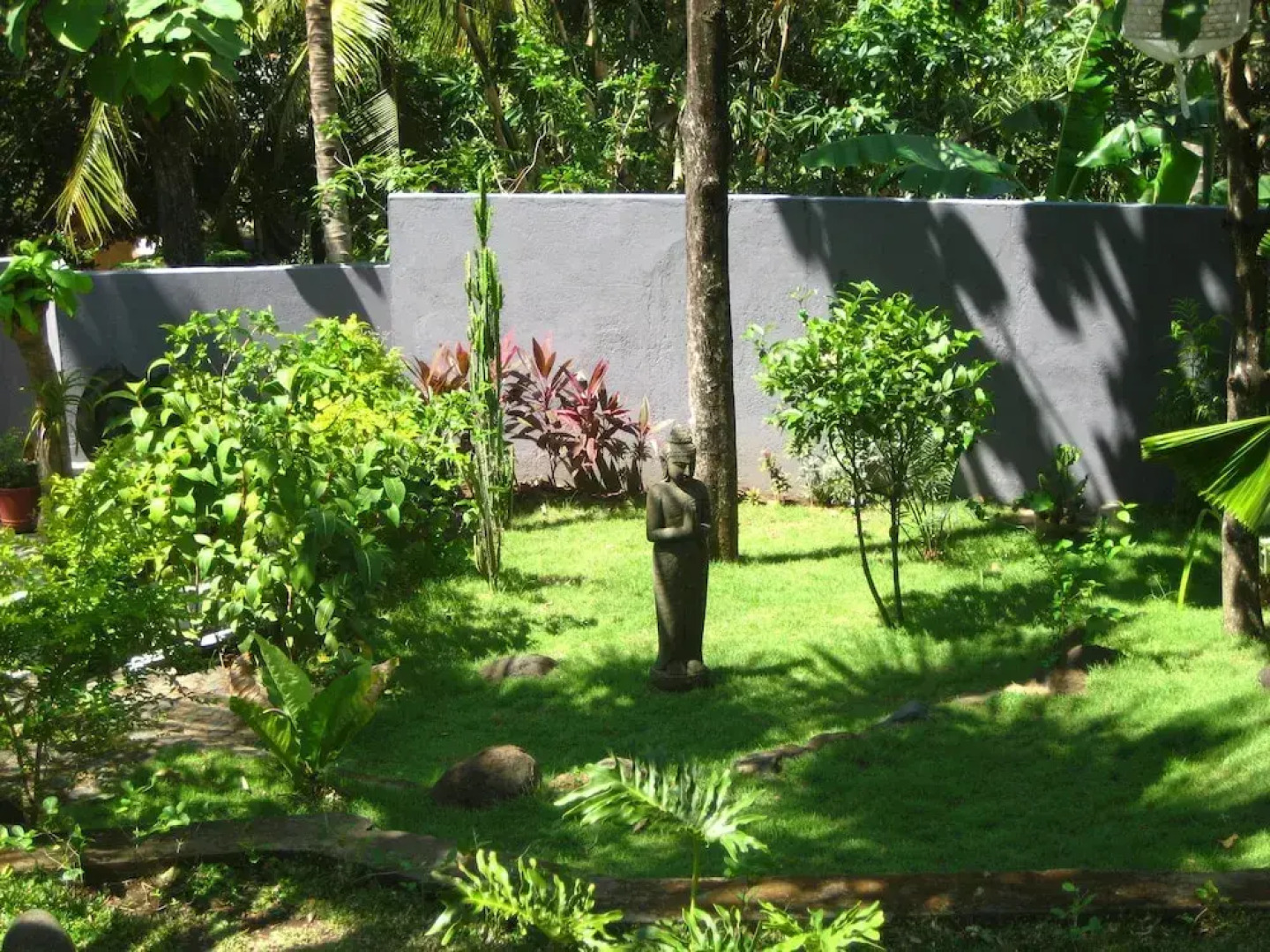 Lovina Villa Resort Puri Bulan