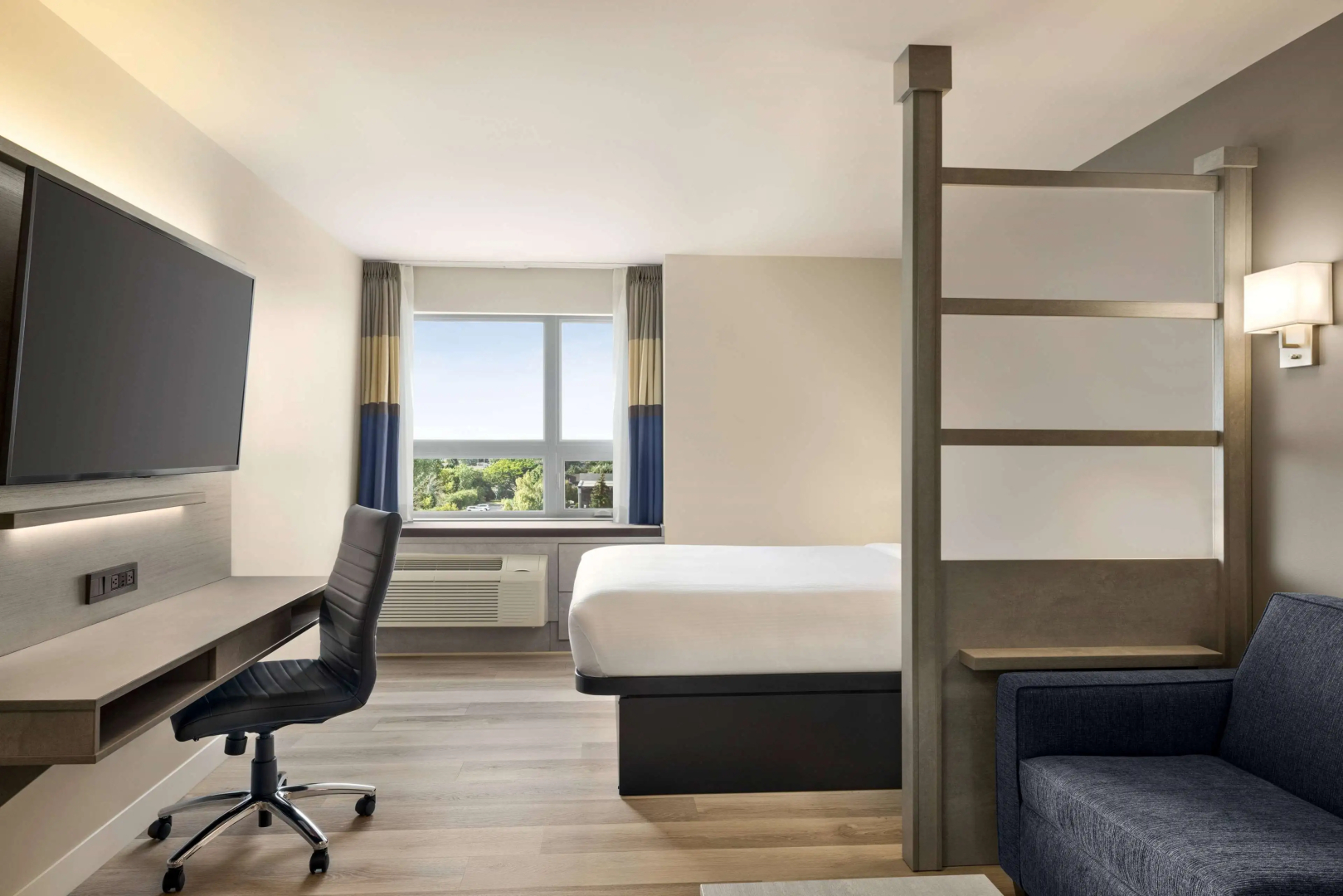 Microtel Inn & Suites Montreal Airport - Dorval QC