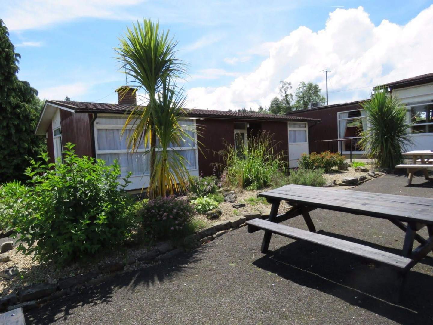 Carrybridge Lakeside Lodge