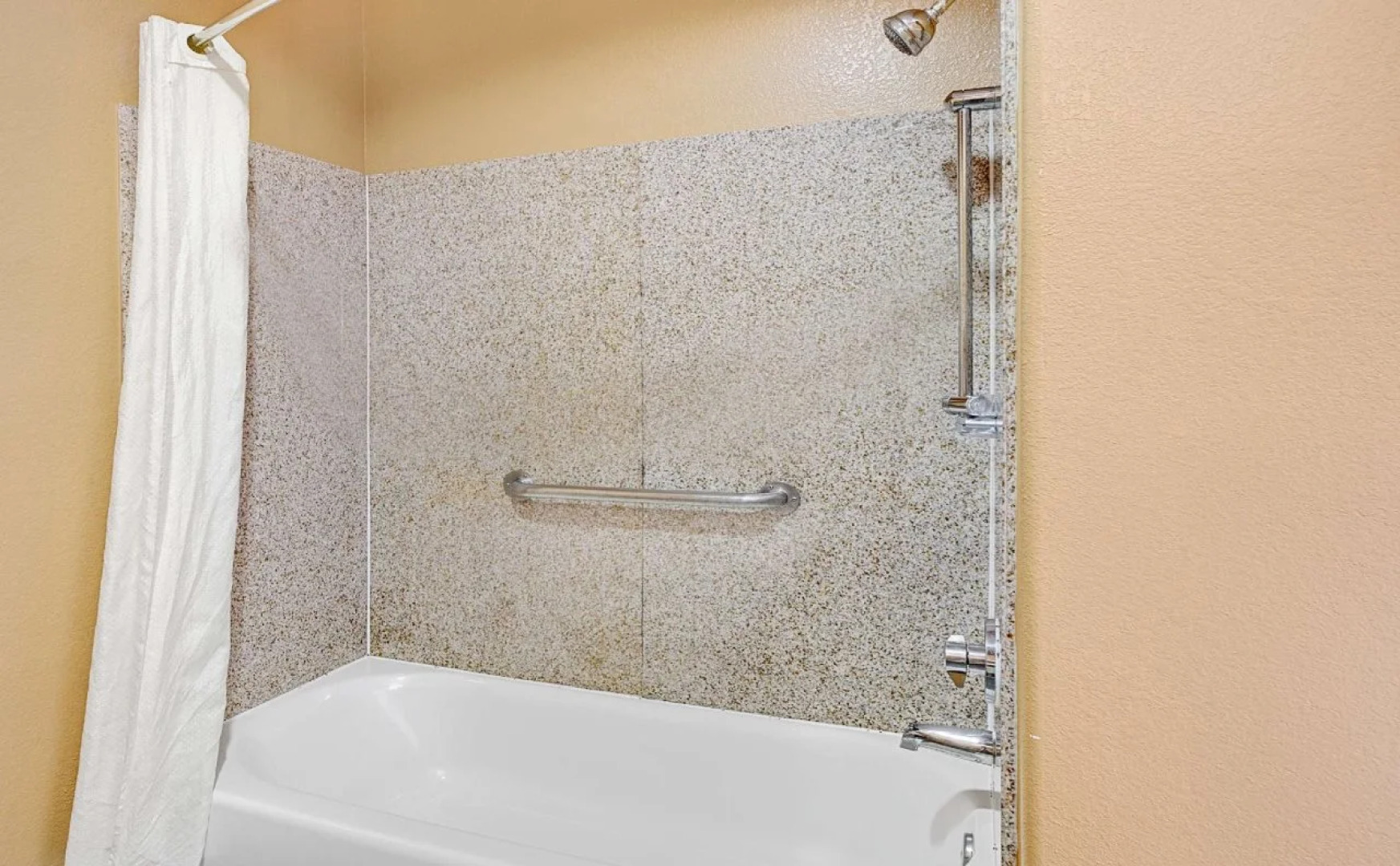 Sapphire Inn and Suites