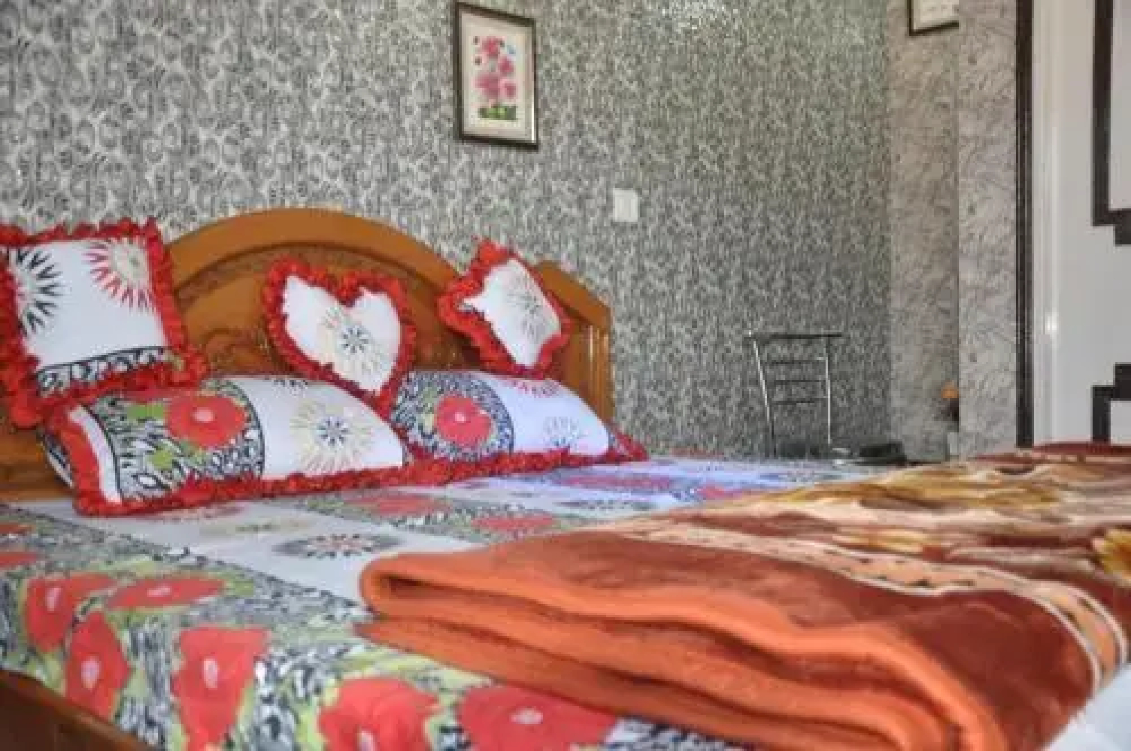 Pari Guest House