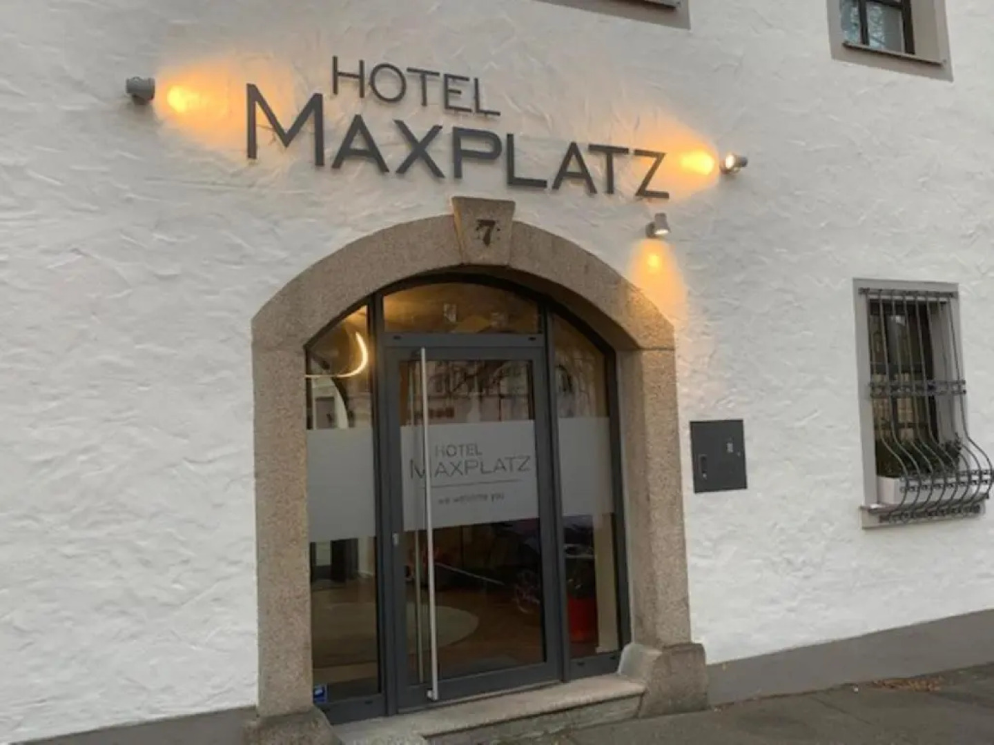 Hotel Maxplatz