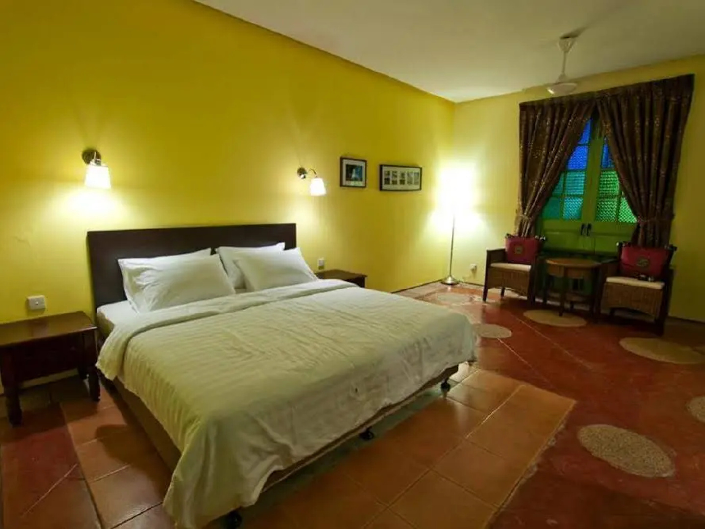 Zamani's Place