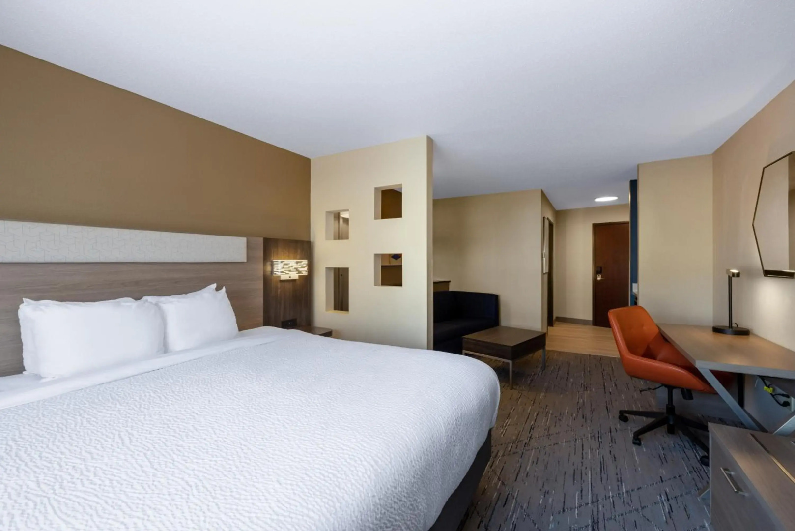 Holiday Inn Express Rochester South - Mayo Area by IHG
