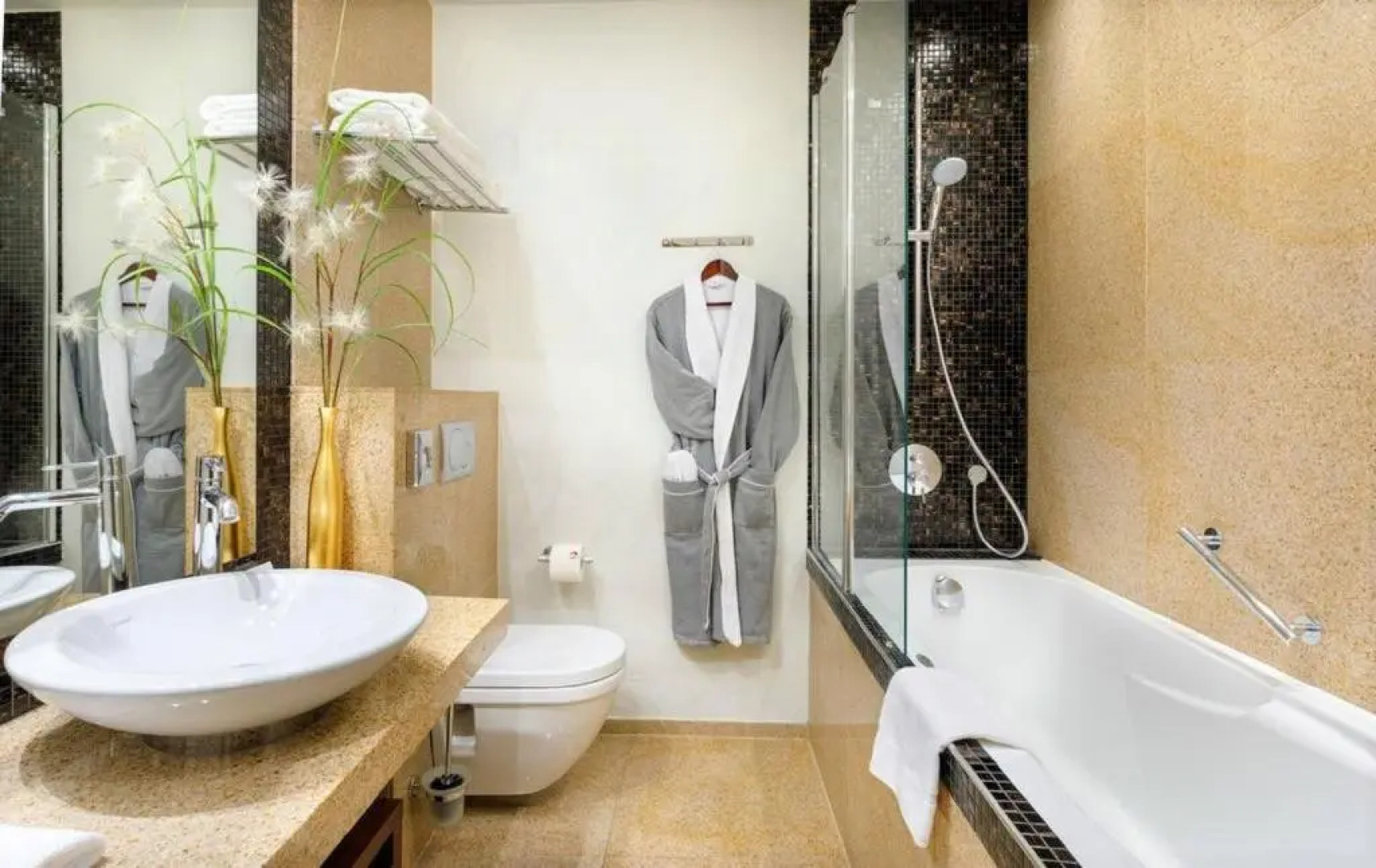 Savoy Boutique Hotel by TallinnHotels