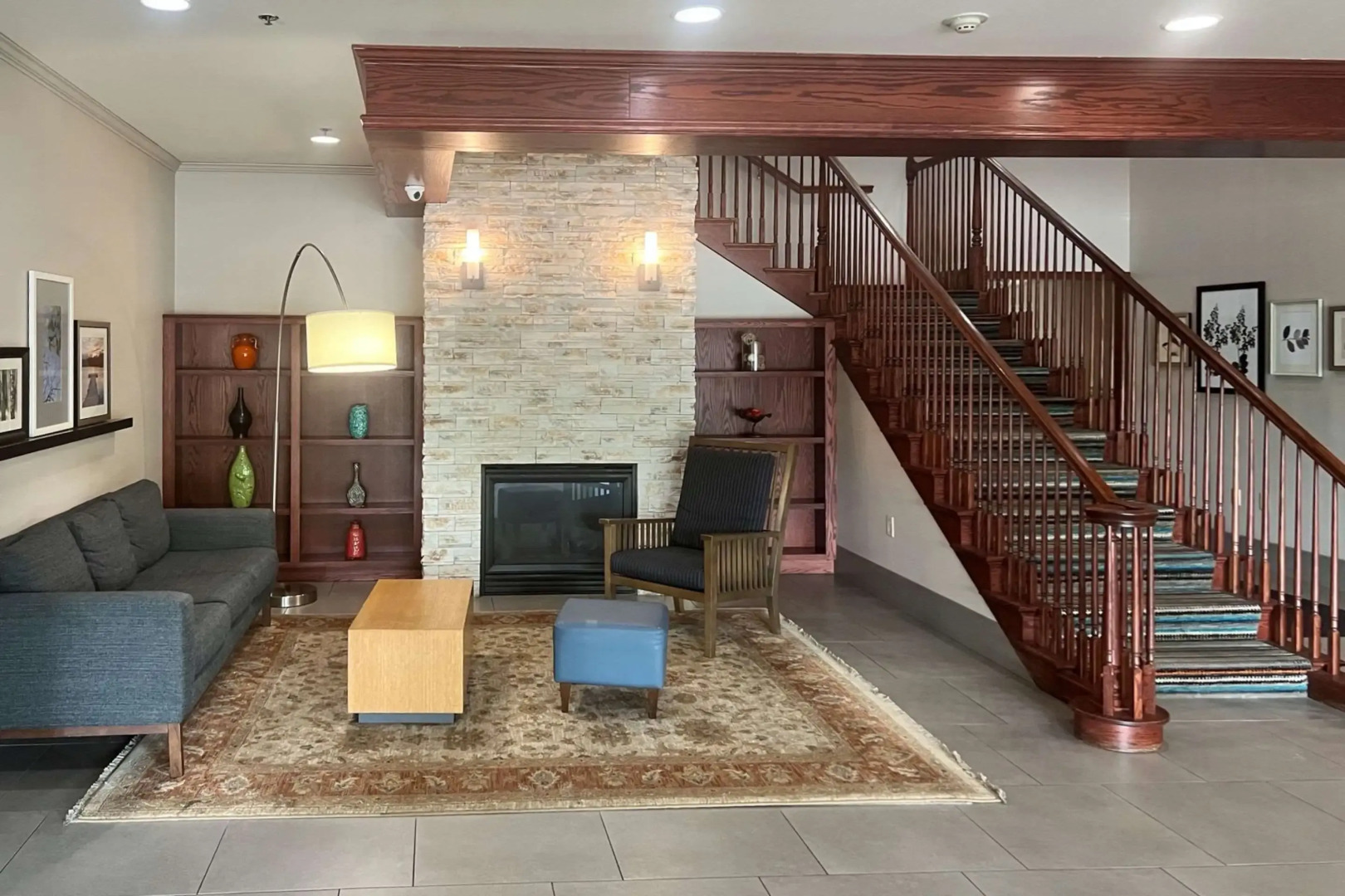 Comfort Inn & Suites St. Paul Northeast