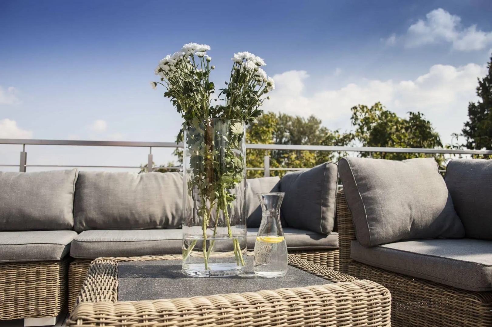 Art Residence Apartments