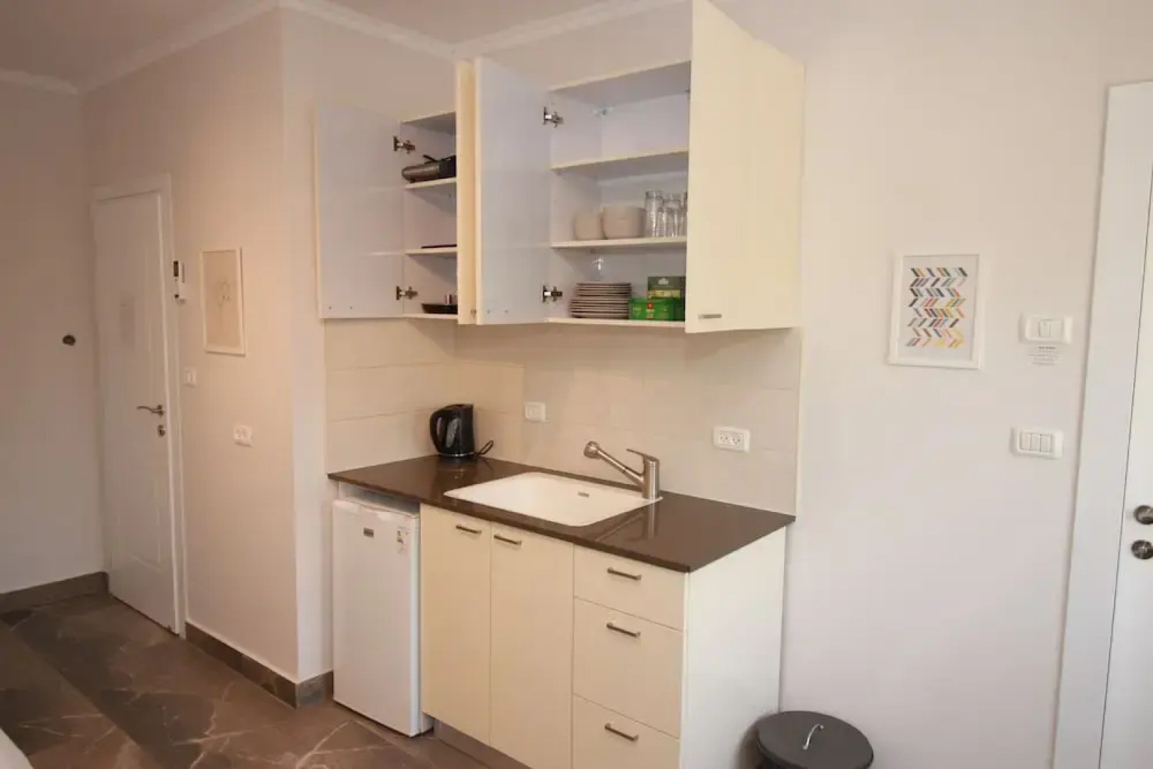 Gabriel Apartments - Stylish Suites - King George ST