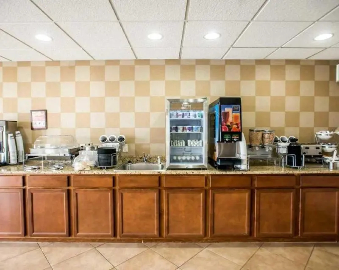 Sleep Inn & Suites Oakley Area