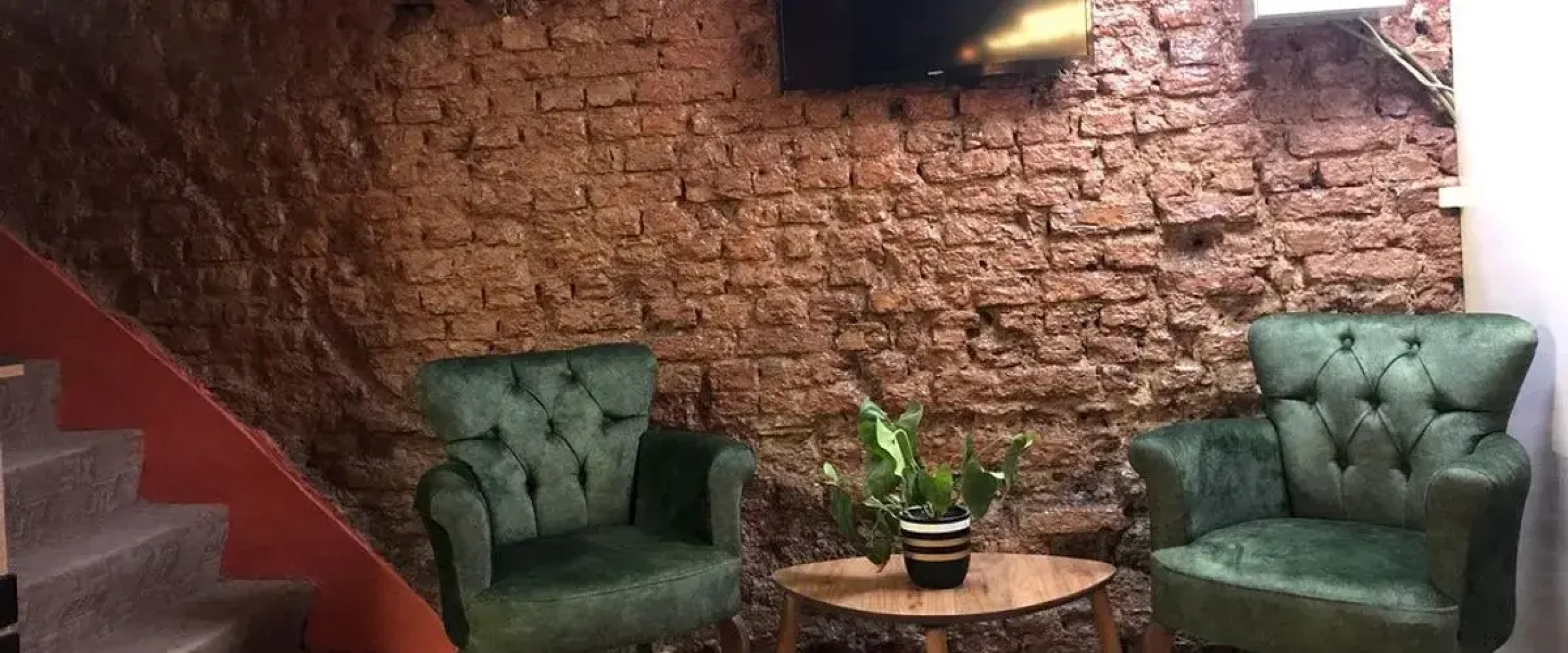Taksim BrickTown Suite
