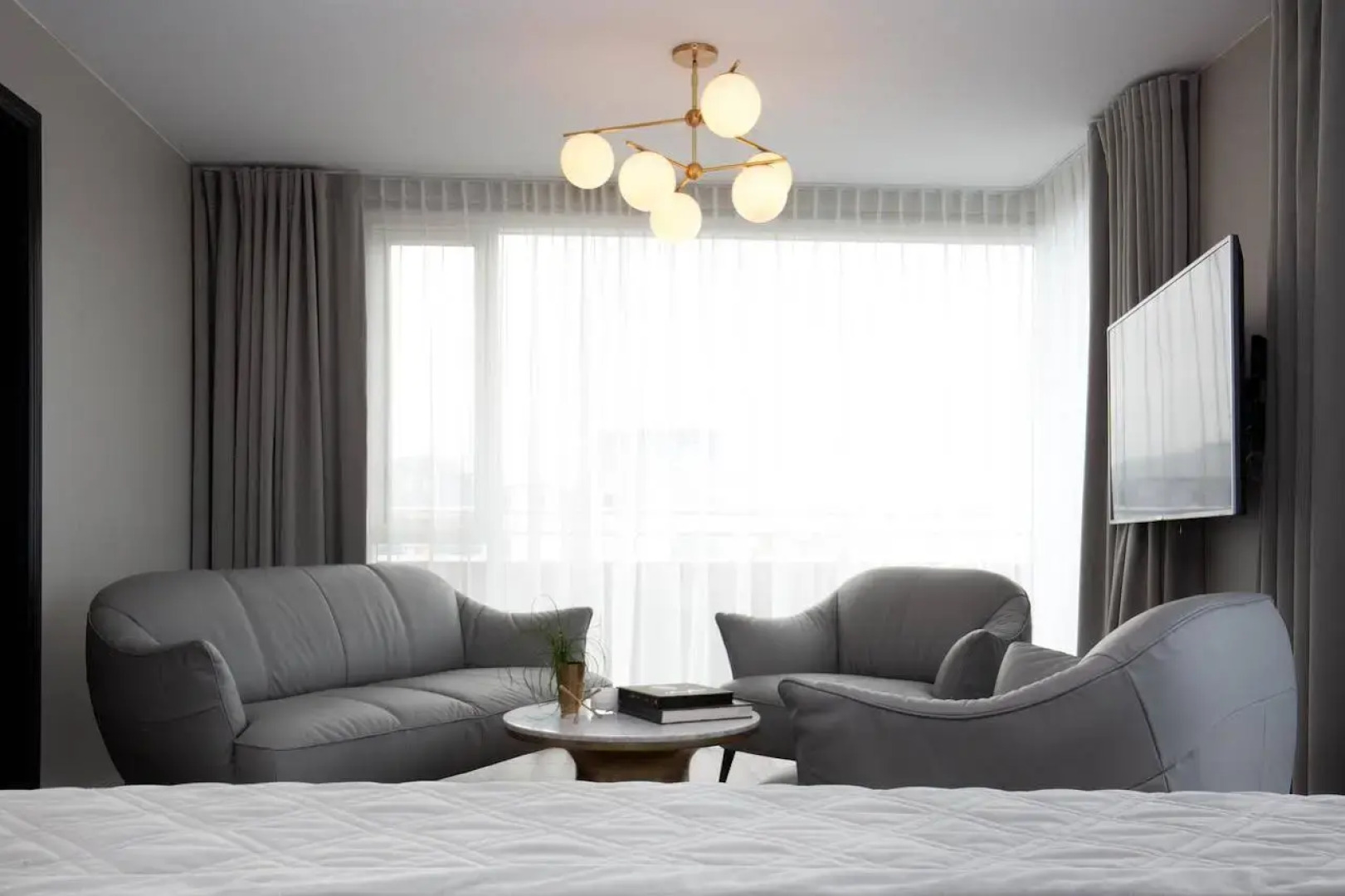 Room With A View Luxury Apartments