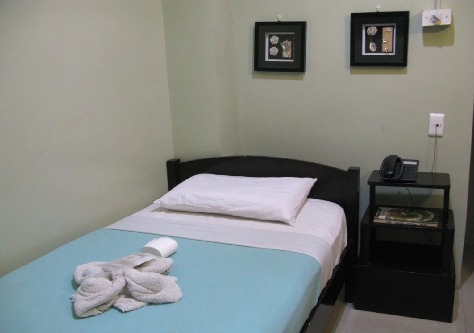 Jade Dragon's Suites