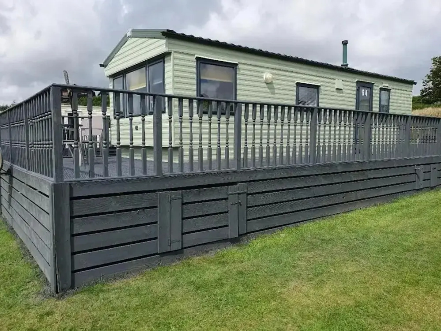 Lochside Retreat at Three Lochs Holiday Park