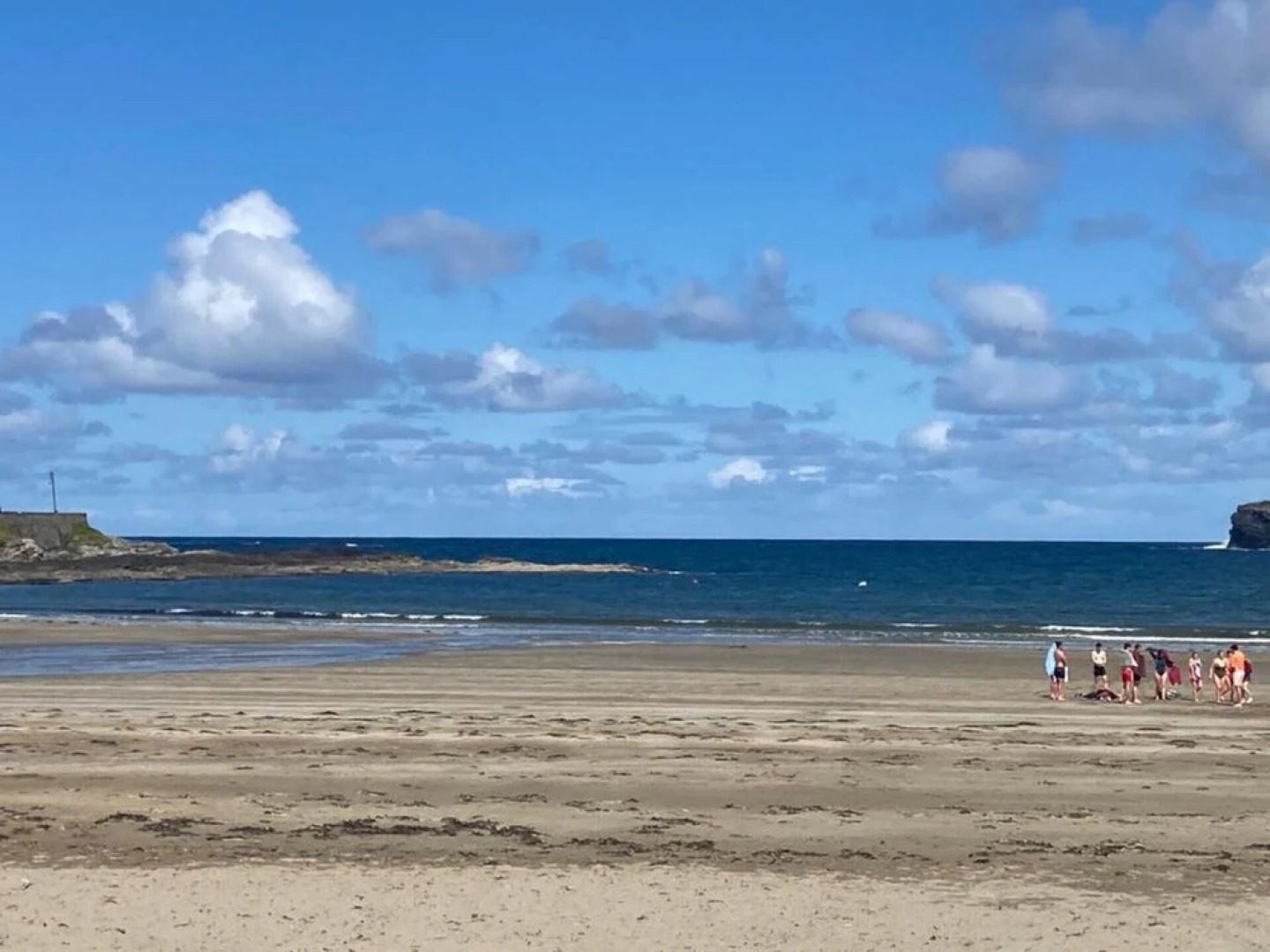 Beautiful 3-bed Cottage in Scenic Sea View