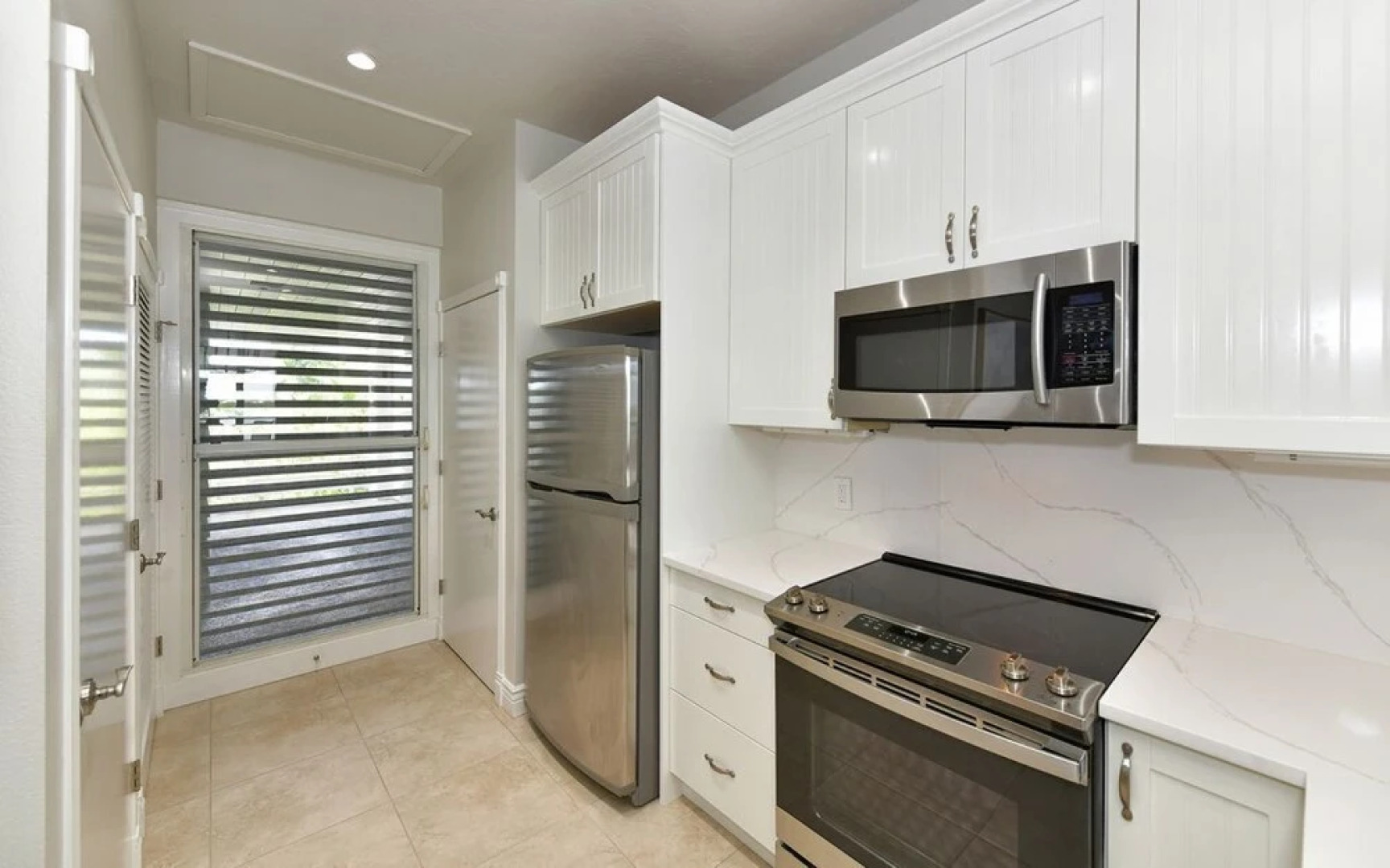 Harbor Villa Club 305