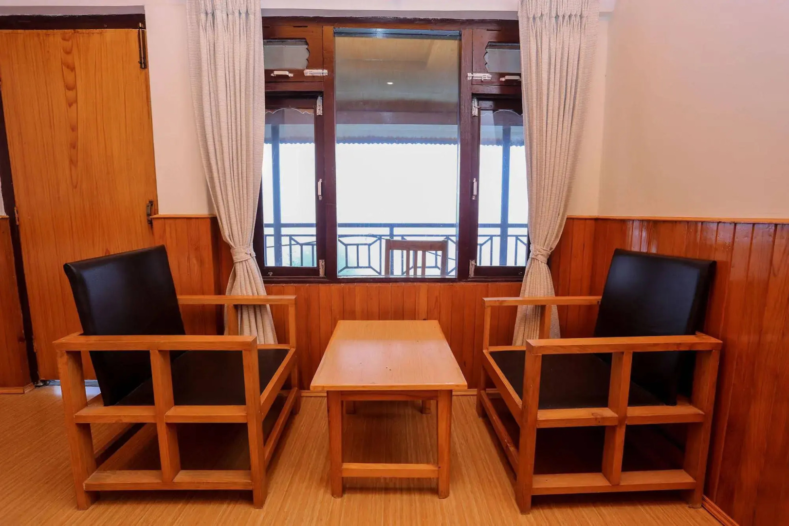 Dhaulagiri View Hotel