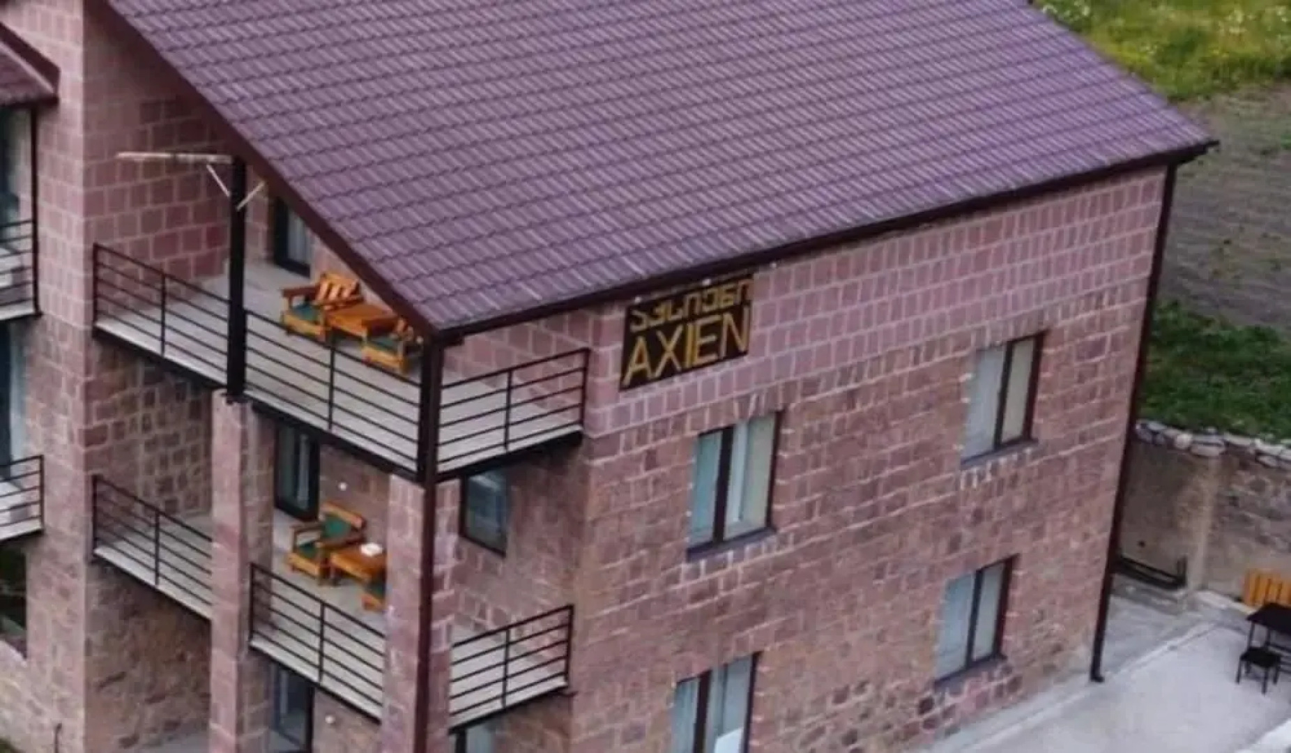 Отель Axien Kazbegi