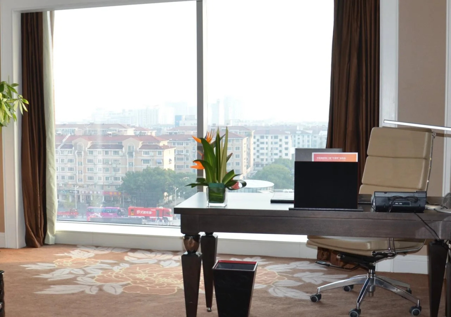 Tonino Lamborghini Hotel Kunshan City Center