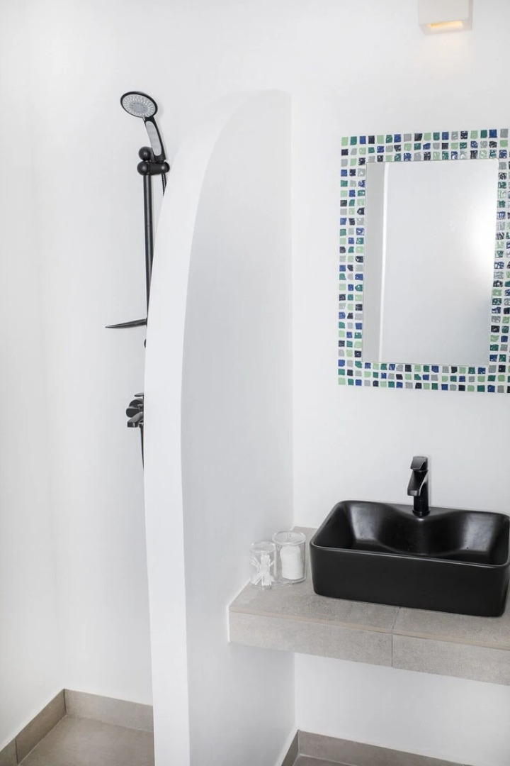 Bellevue Studio - Boutique Studio in Naousa