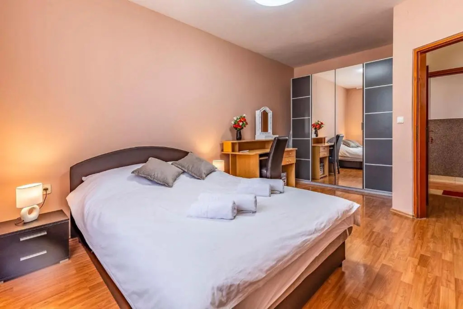 All Seasons Apartment