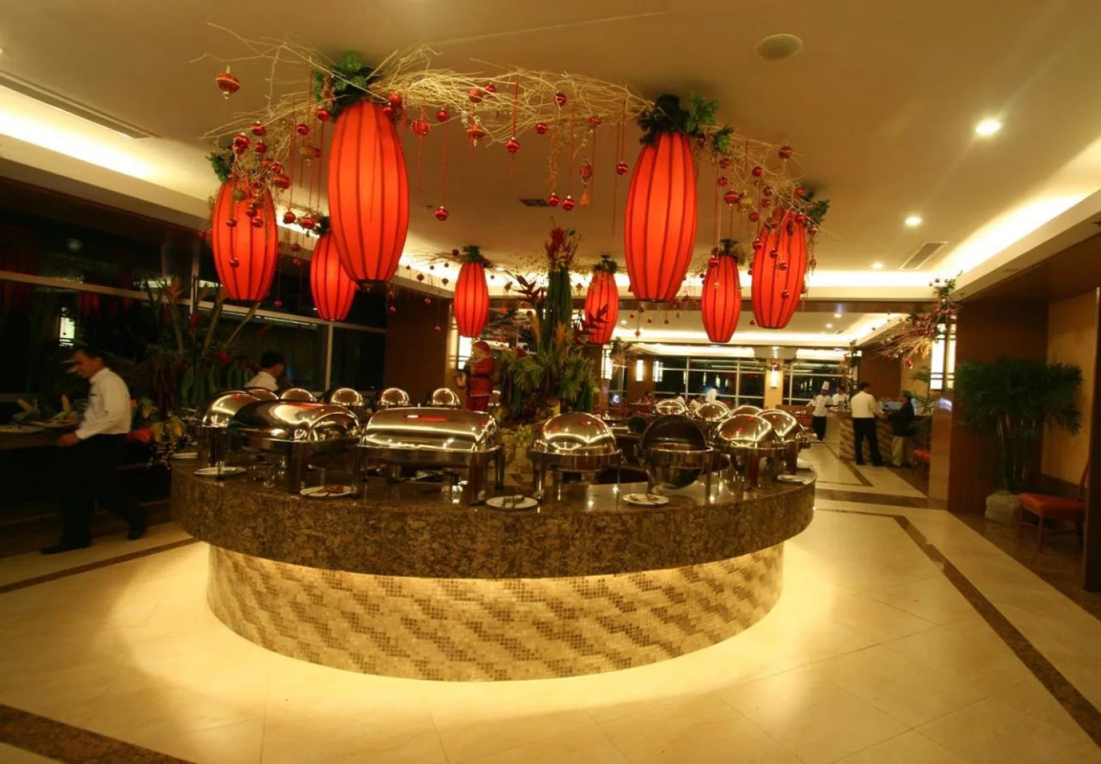 Crown Regency Hotel and Towers