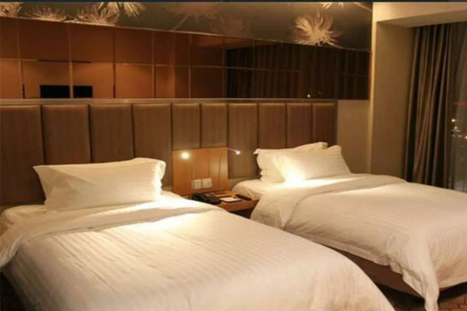 Metropolo Jinjiang Wanda Plaza Hotel