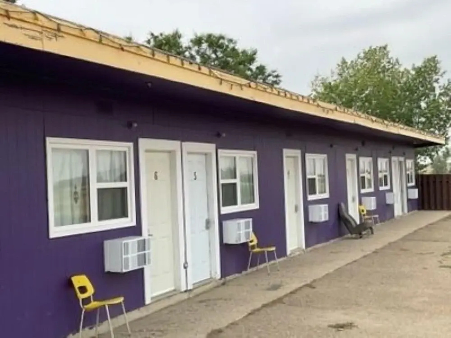 Gull Lake Lodge Motel
