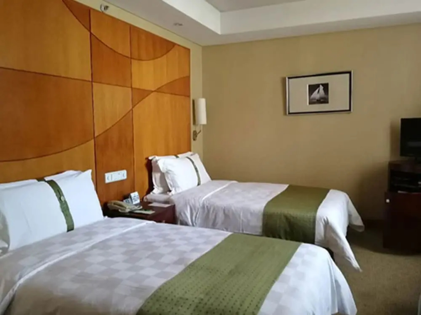 New Century Sea View Hotel Qinhuangdao