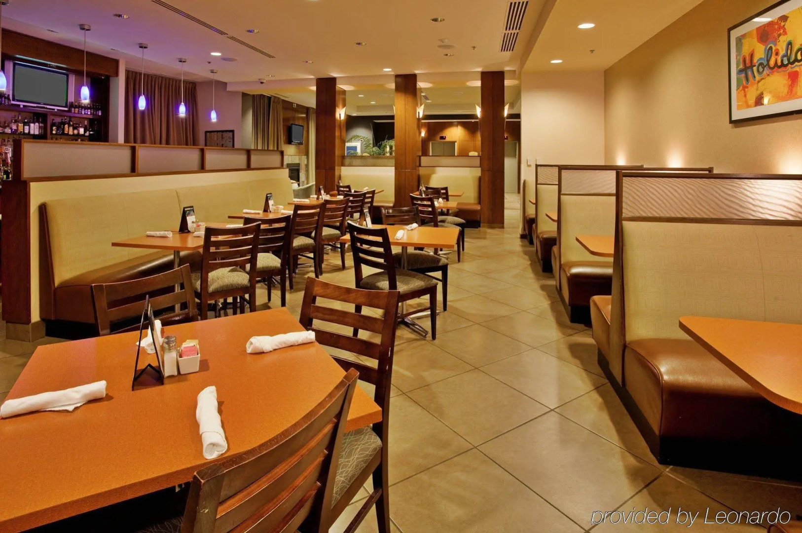 Holiday Inn Kansas City Airport by IHG