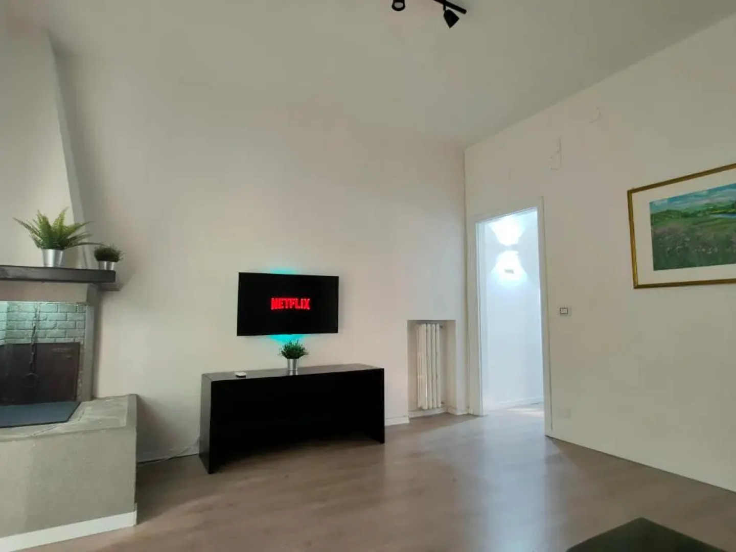 Lush Escape Suites - Hottube And Sauna