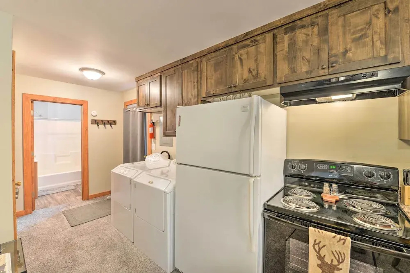 Family Cabin w/ Fire Pit - 25 Miles to Yellowstone