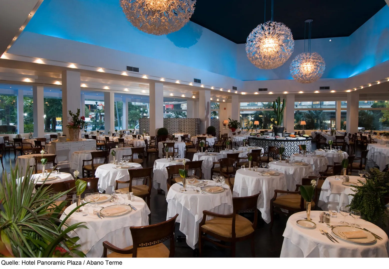 Panoramic Hotel Plaza