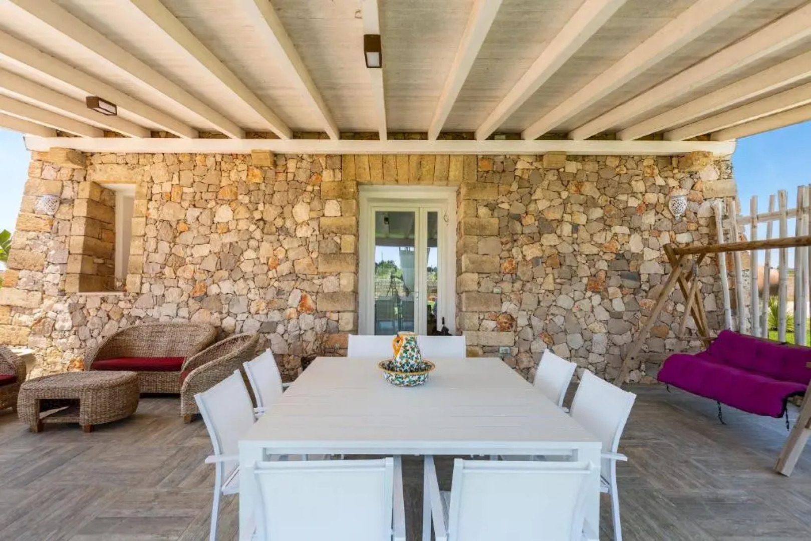 Villa Toffi by BarbarHouse